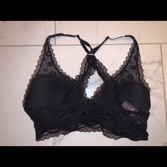Victoria Secret Bralet. - Picture 2 of 2